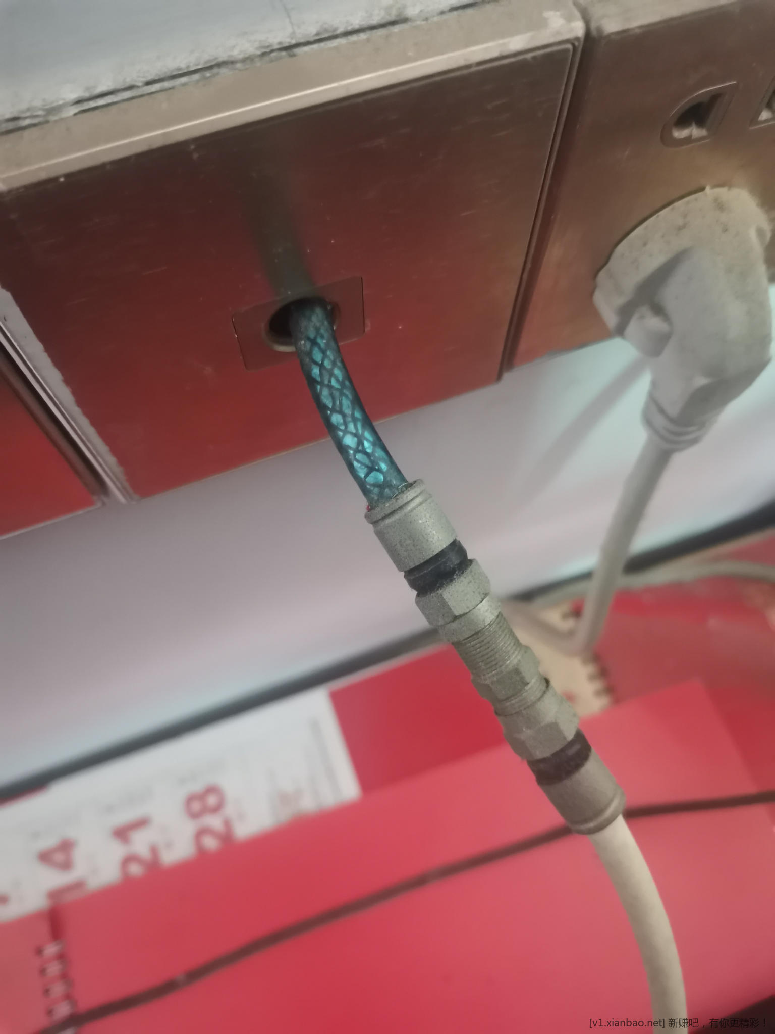 原来用的是电视+宽带套餐，现在取消电视只保留宽带，需要再交一次调试费吗？