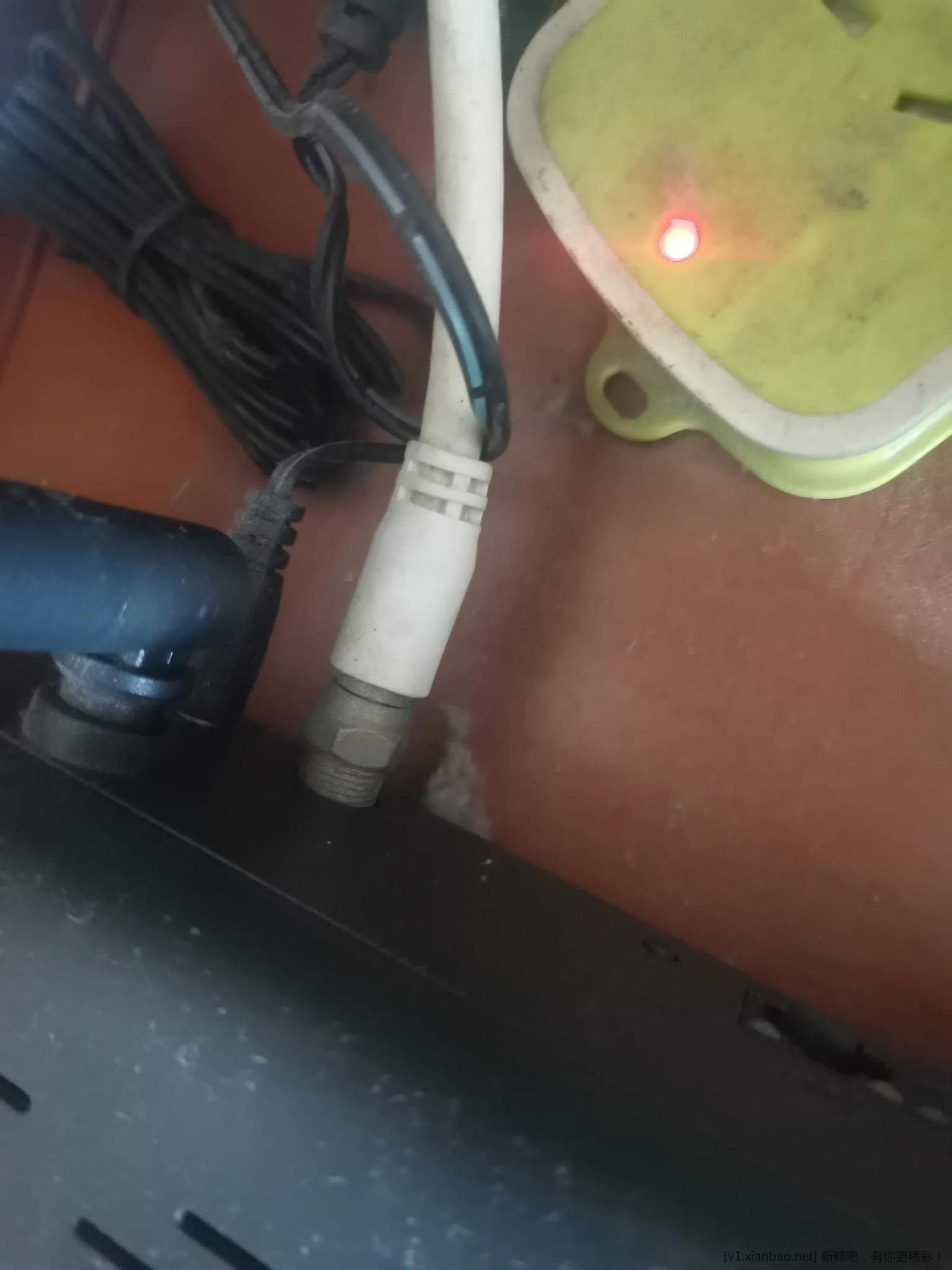 原来用的是电视+宽带套餐，现在取消电视只保留宽带，需要再交一次调试费吗？